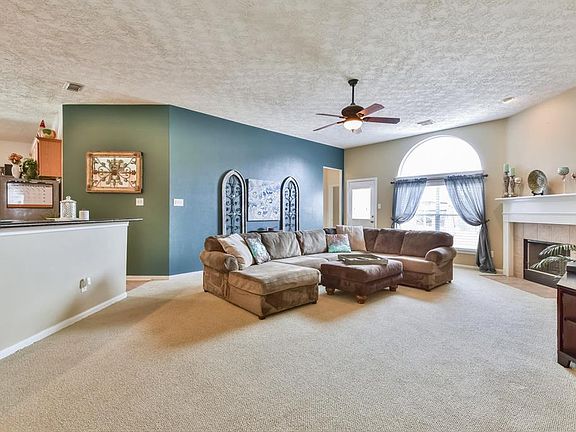 5th image of 6707 N Bay Crest Cir
