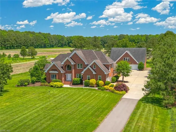 1537 Taft Rd, Chesapeake, VA 23322
