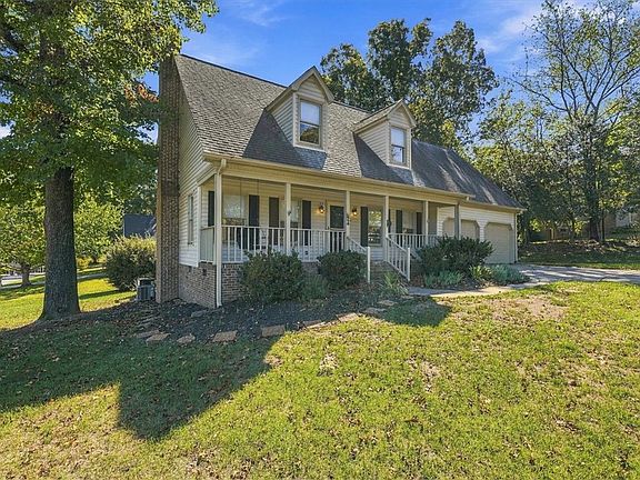 2nd image of 202 Bright Water Ln