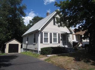 25 Lake Rd, Waltham, MA 02451