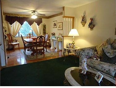 4th image of 120 Persimmon Pl