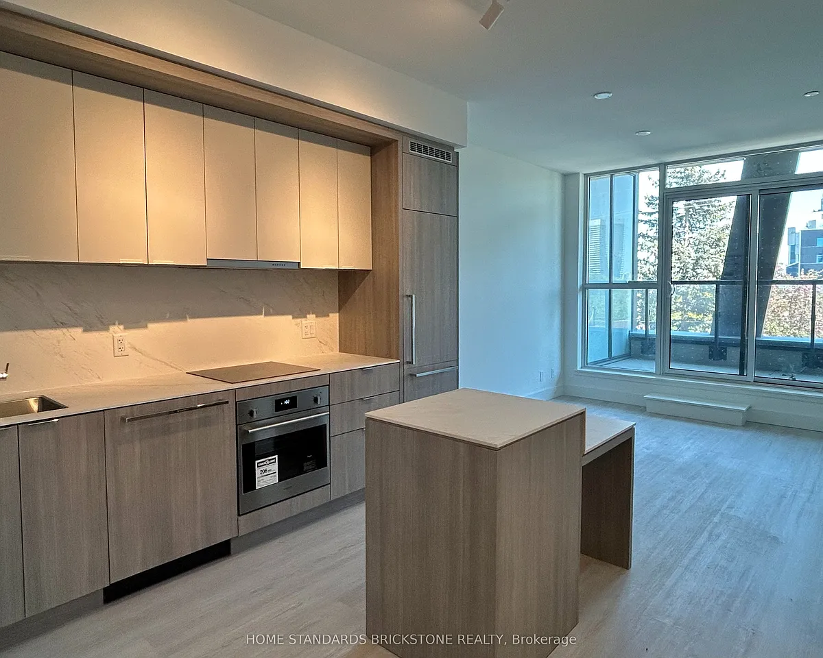 Building Photo - 6 Greenbriar Rd #221