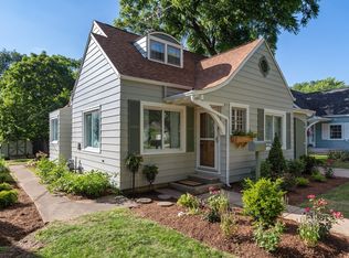 78 Elm St, Crystal Lake, IL 60014