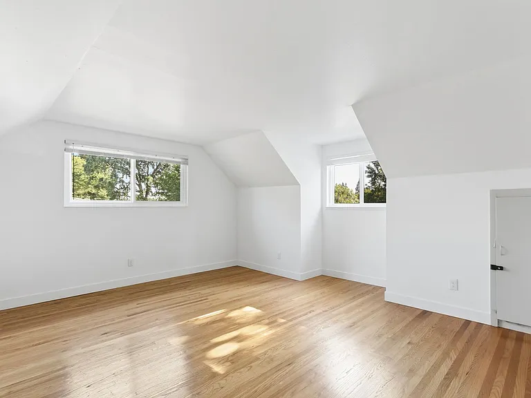 1611 Clemson Dr — Photo 21