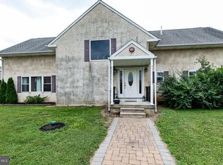 3585 Smith Rd, Furlong, PA 18925