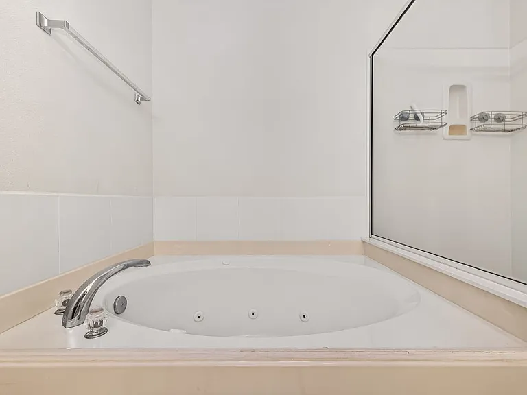 11 Nestlewood Pl — Photo 19