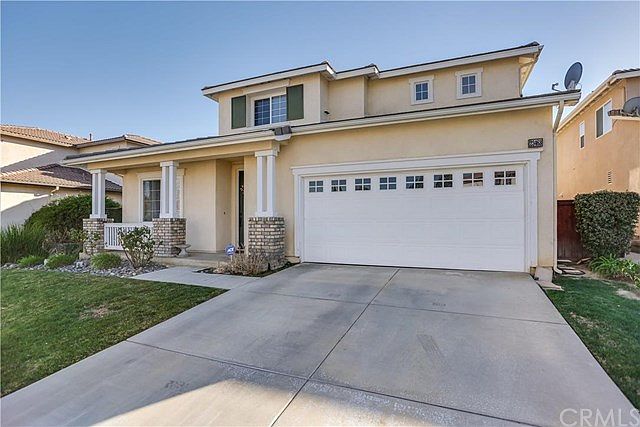 1st image of 23463 Silverwood St