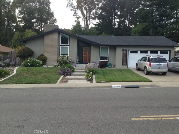 2541 Simas Ave, Pinole, CA 94564