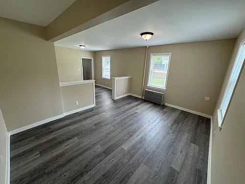 144 Parkside Ave Photo 1