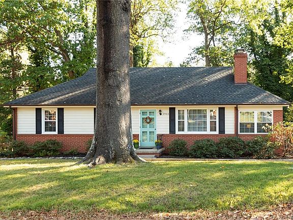5th image of 1903 N Junaluska Dr