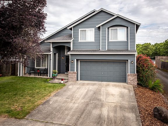 2nd image of 16500 NE 67th St