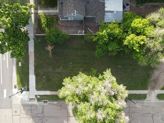 3rd image of 703 E Costilla Street LOT 1