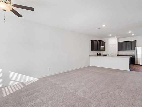 5th image of 213 Sunnymeade Ln