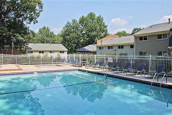 2nd image of 201 Tam O Shanter Blvd APT 19A