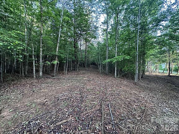 5th image of 2320 Howard Arnett Rd