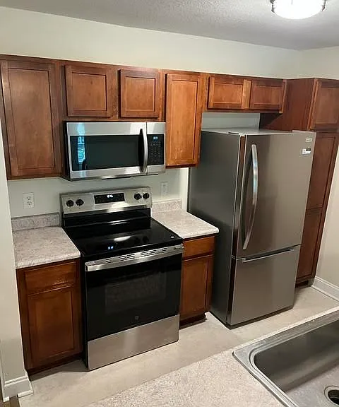 64 Foxden Dr #201 — Photo 3