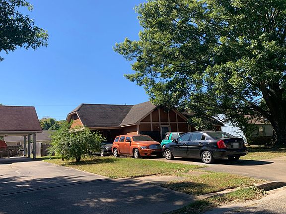 3rd image of 6925 Northknoll Ave