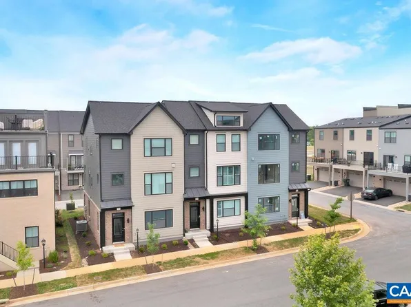 5176 Golf Dr, Crozet, VA 22932