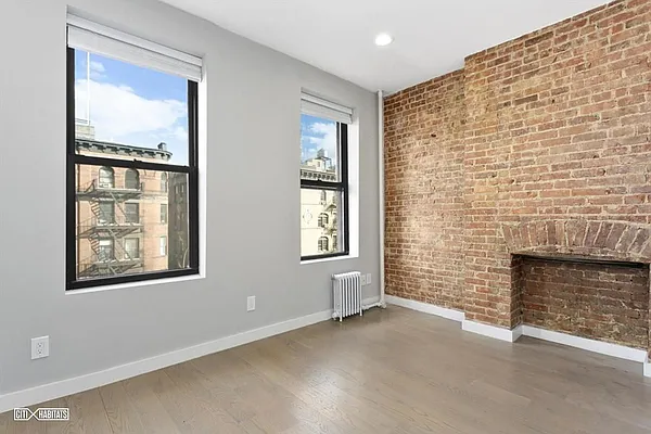 Rented by Corcoran | media 22