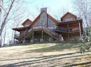 475 S Toe River Rd, Burnsville, NC 28714