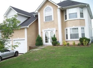 1129 Old Greystone Dr, Lithonia, GA 30058