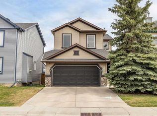 19 N Covemeadow Cres NE, Calgary, AB T3K 6A8