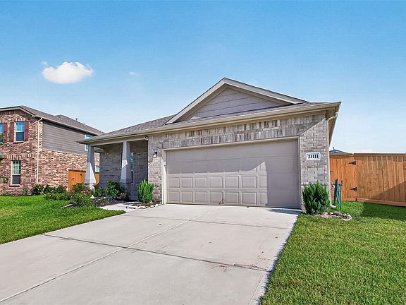 3rd image of 21111 Sherrell Bay Dr