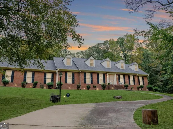 1800 Smokerise E, Lithonia, GA 30012