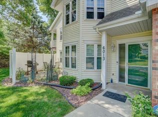 6013 Dell Dr, Madison, WI 53718