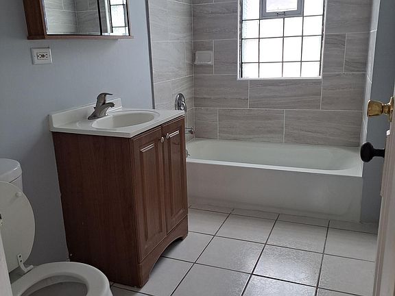 5th image of 4320 W Crystal St Floor 2