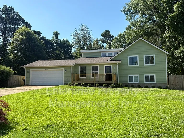 6843 Autumnhill Ln — Photo 2