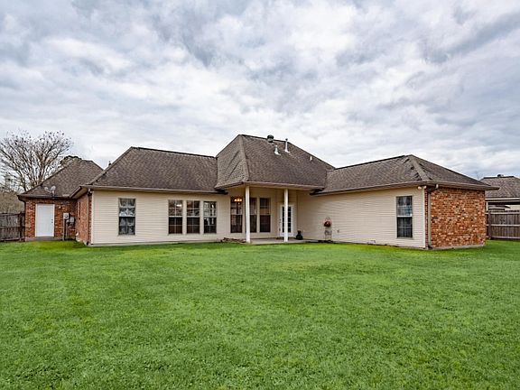 3rd image of 17190 Trinidad Dr