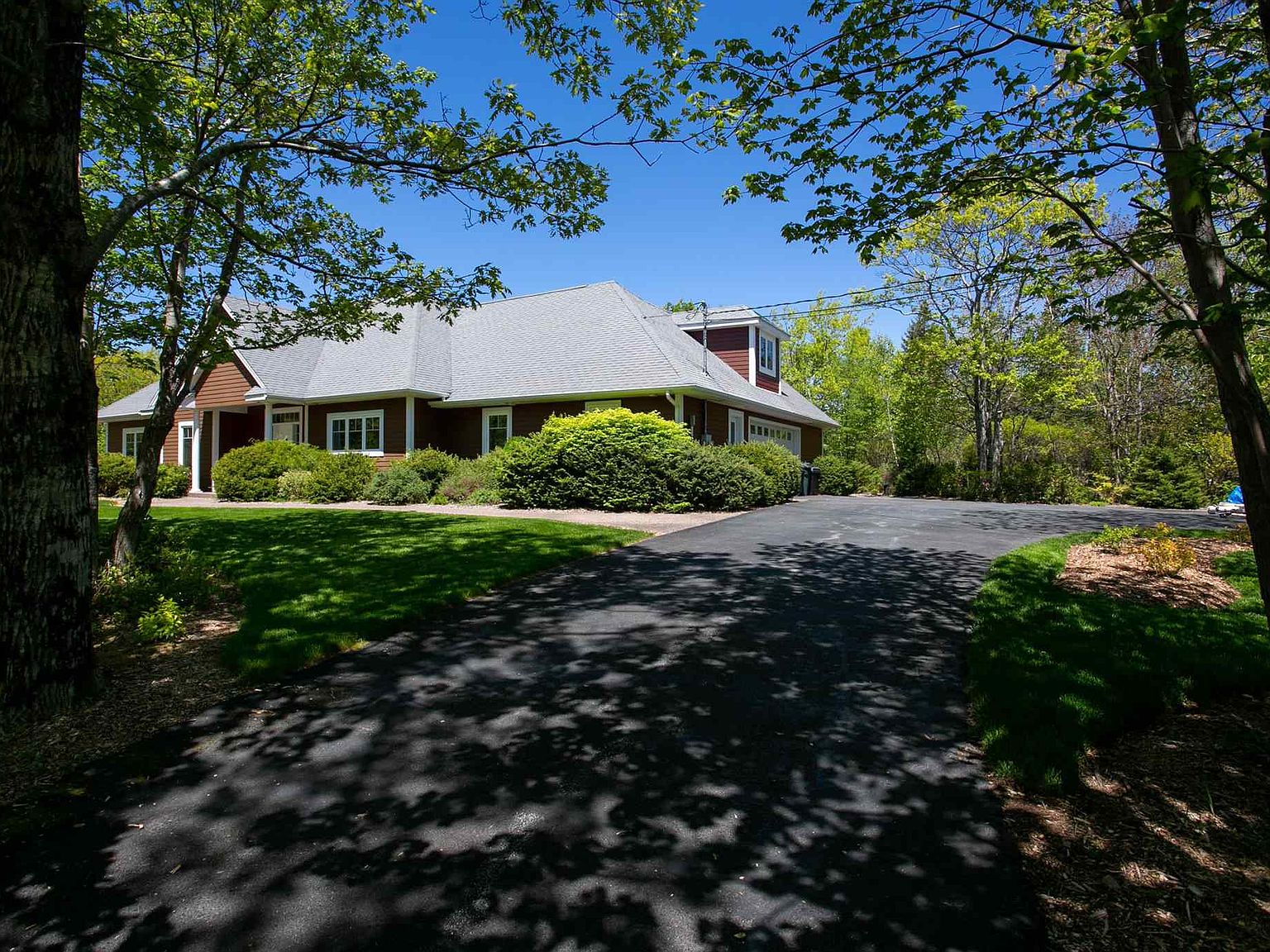 251 Silver Birch Dr, Hubley, NS B3Z 4P7 Zillow