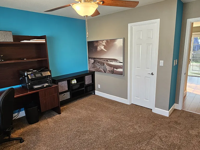 2494 Larrabee Pl — Photo 15