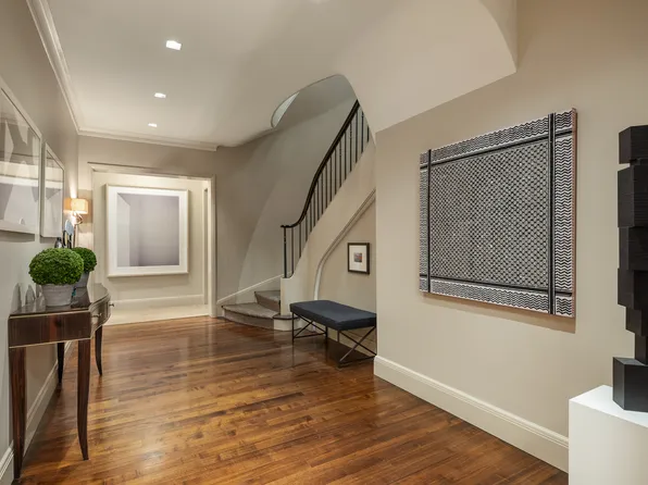 4 East 73rd Street image 2 of 31