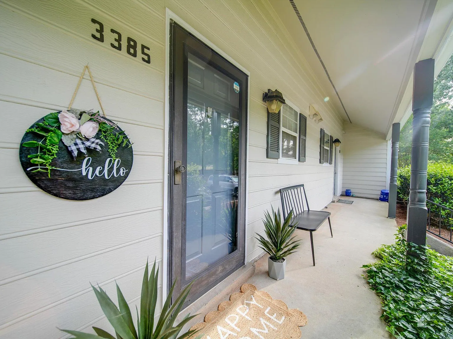 1 bed, 1.5 bath, 762 sqft, $1,550 — Photo 3