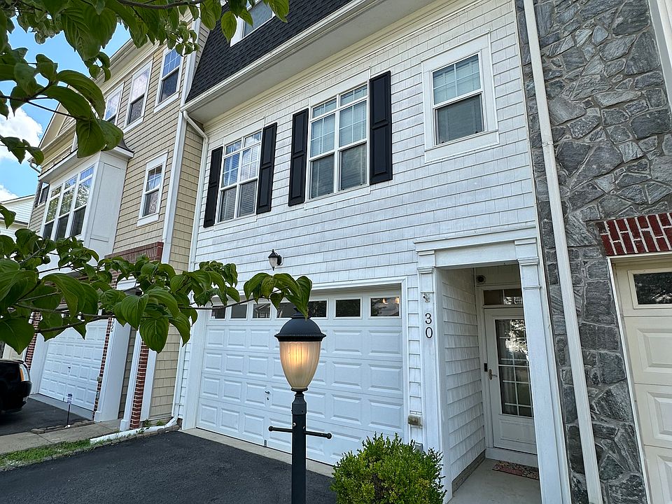 2nd image of 30 Short Branch Rd