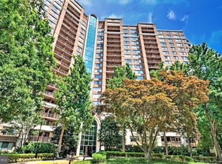 10101 Grosvenor Pl APT 620, North Bethesda, MD 20852