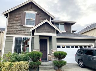 7713 NE 200th St, Kenmore, WA 98028
