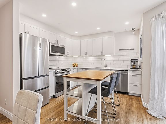 5th image of 38 Compata Way