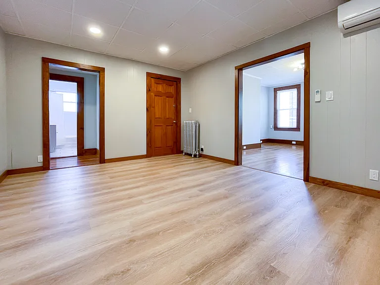 142 Pleasant St #2 — Photo 6