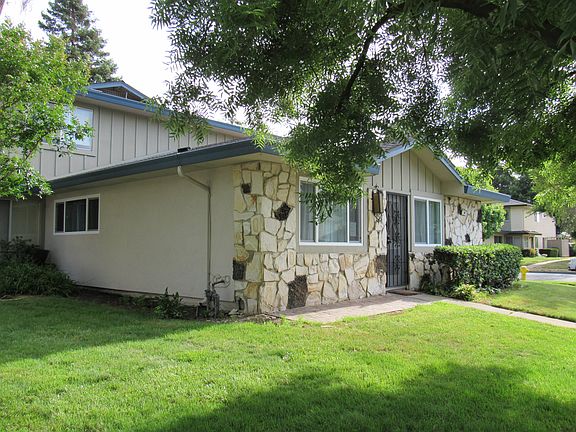 2nd image of 210 Gomes Ct APT 1
