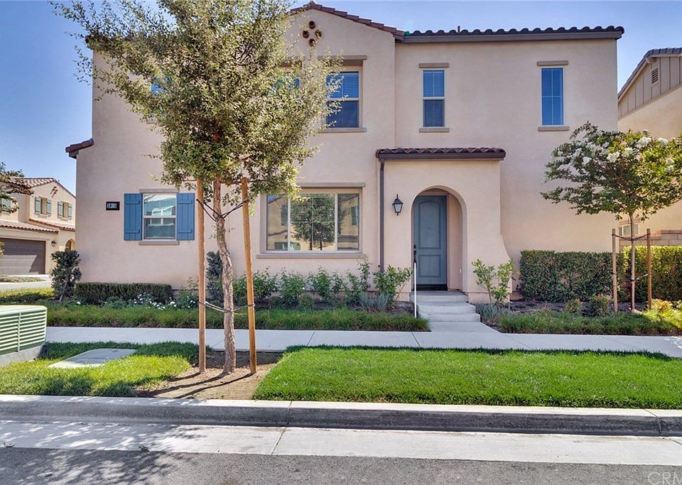1st image of 3915 S Merryvale Way