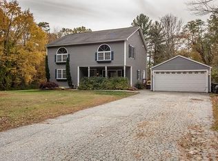 6 Dennison Xrds, Southbridge, MA 01550