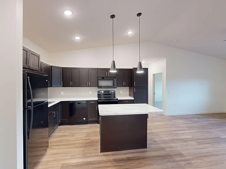 Sage Meadow Apartments & Townhomes — Photo 154