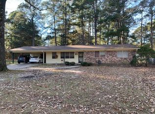 437 Meadowlane, Fordyce, AR 71742