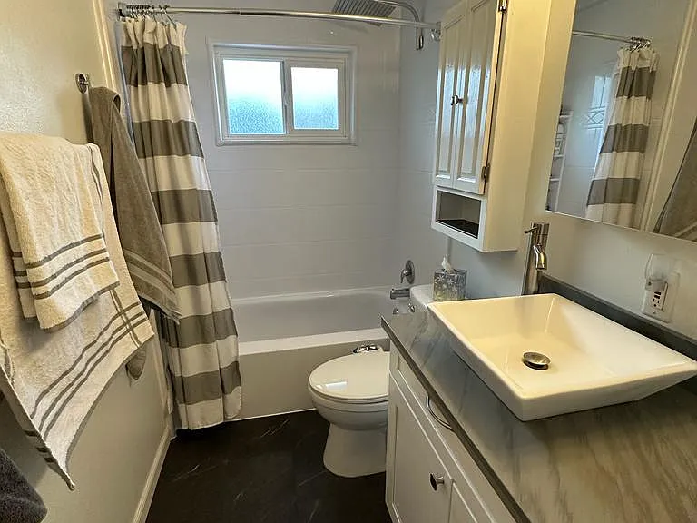6261 Cavan Dr #4 — Photo 15