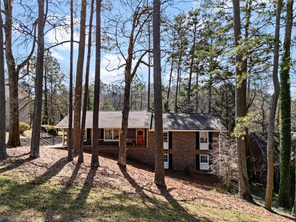 20 Riverview Rd SE, Rome, GA 30161