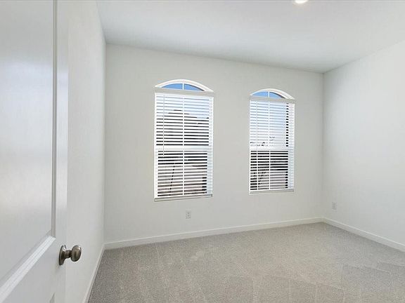 4th image of 1413 Sandpebble Cir