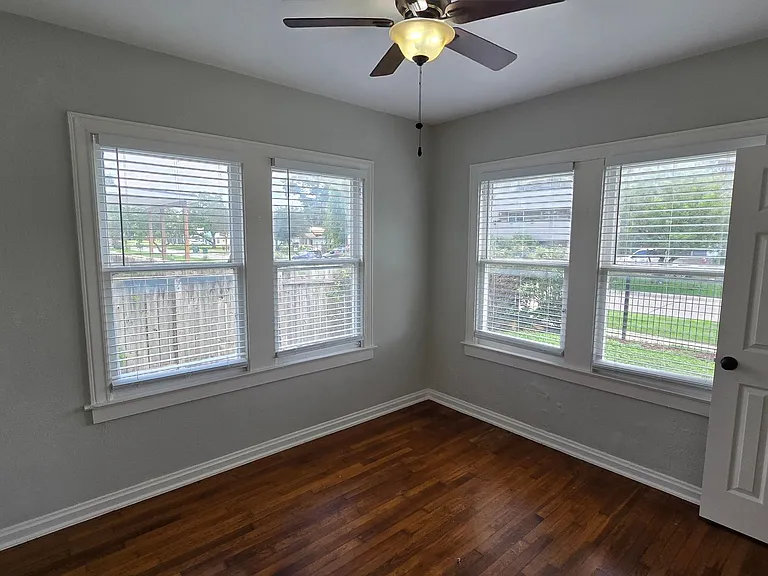 1802 W Gramercy Pl — Photo 18